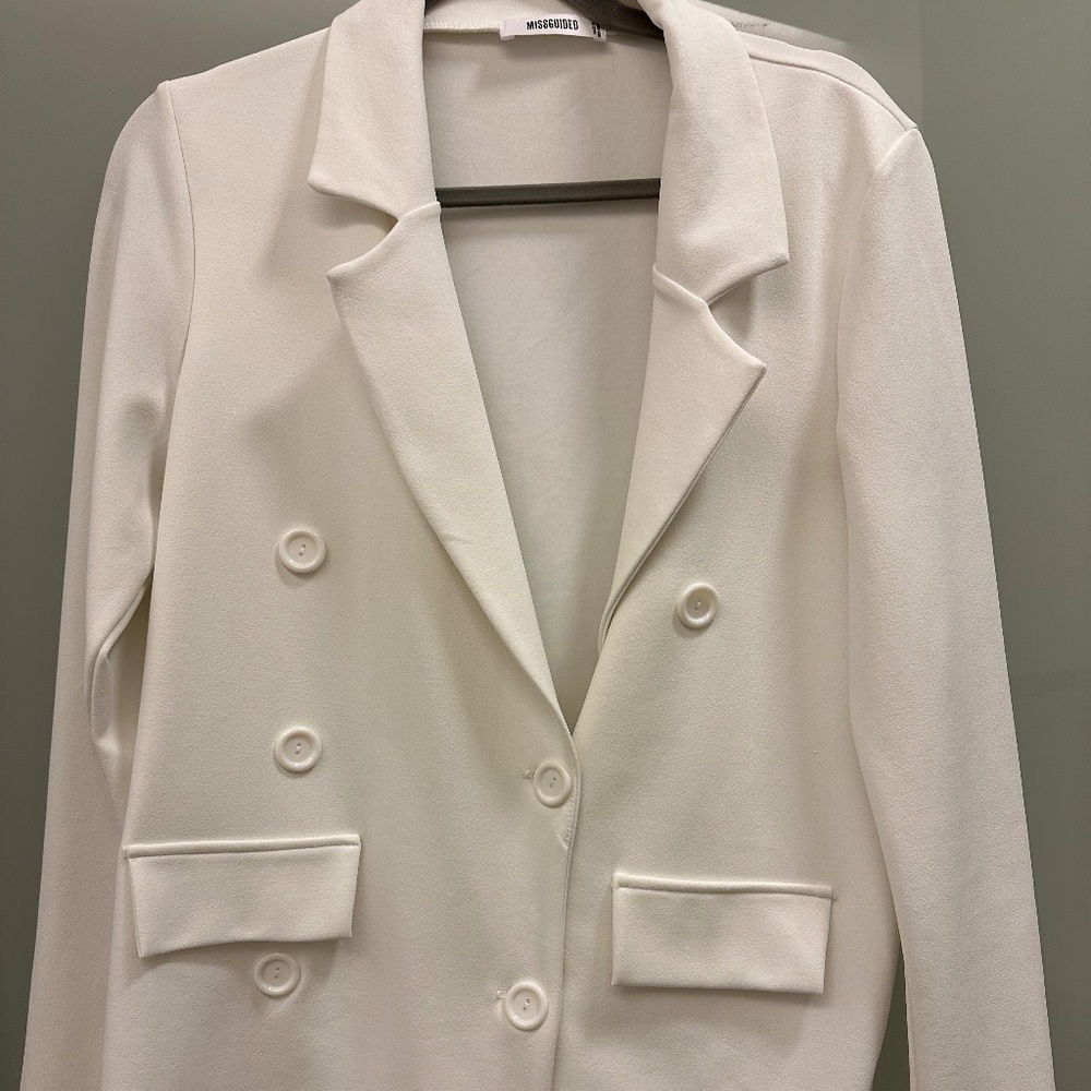 Misguided white size 4 blazer